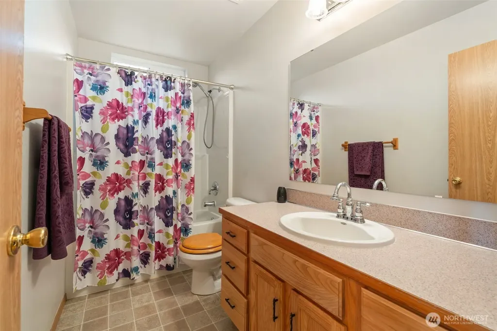 17927 Daryl Lane SW Rochester WA 98579