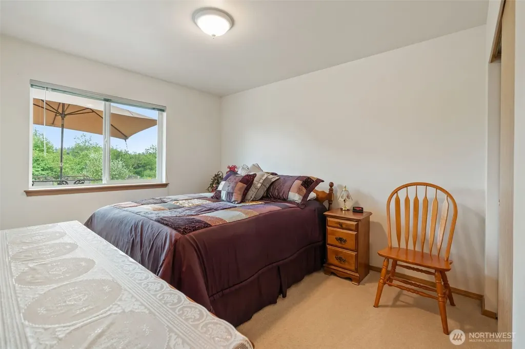 17927 Daryl Lane SW Rochester WA 98579