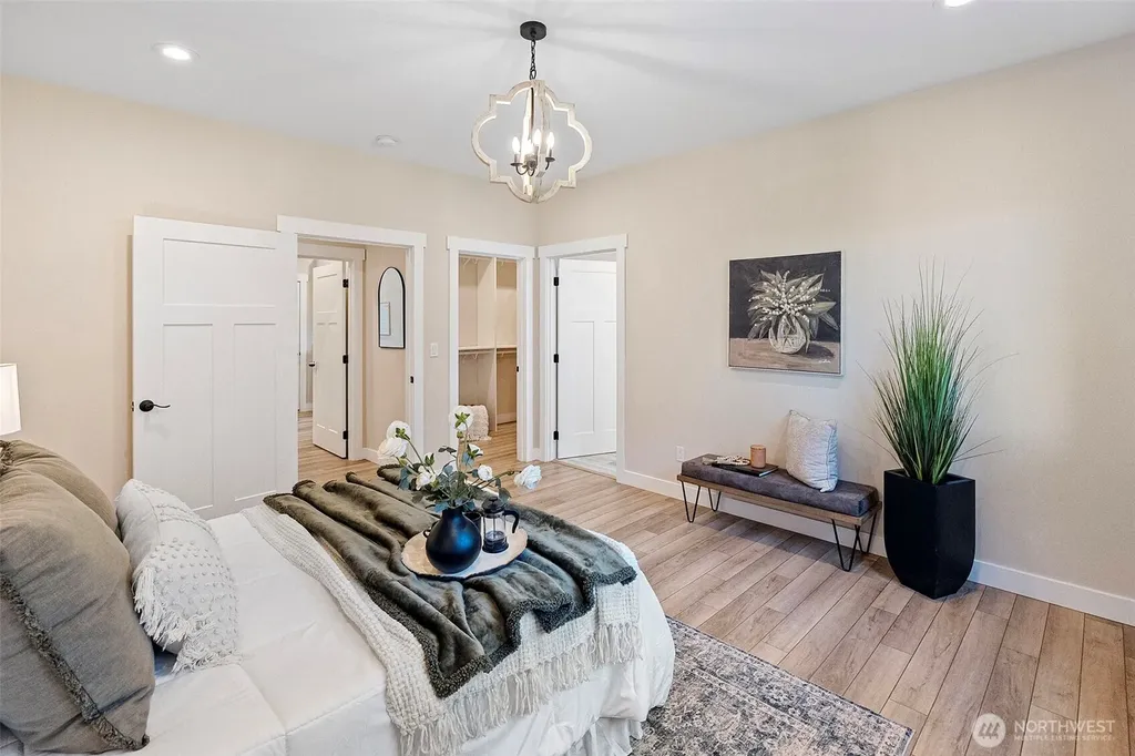 10128 Merlins Lane NW Bremerton WA 98312
