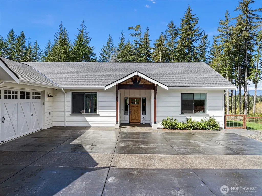 10128 Merlins Lane NW Bremerton WA 98312