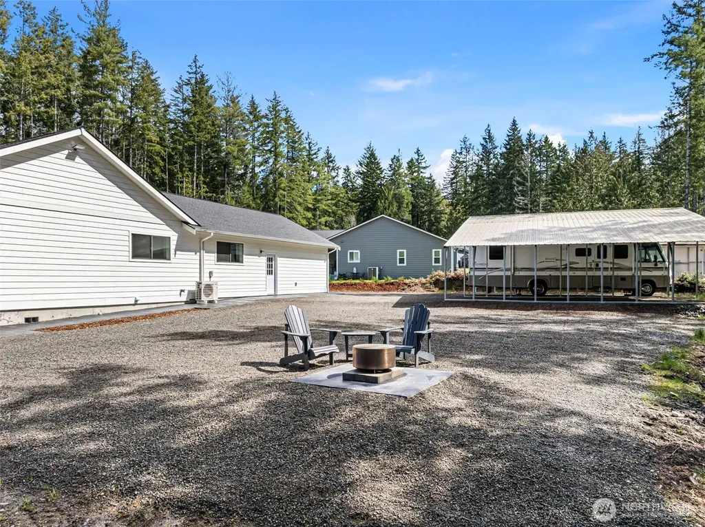 10128 Merlins Lane NW Bremerton WA 98312