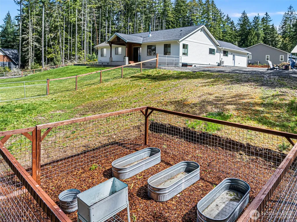 10128 Merlins Lane NW Bremerton WA 98312