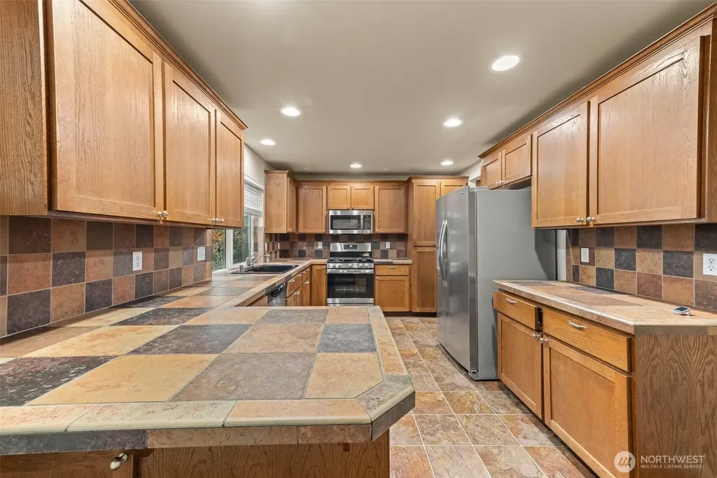 7076 Prism Street SE Lacey WA 98513