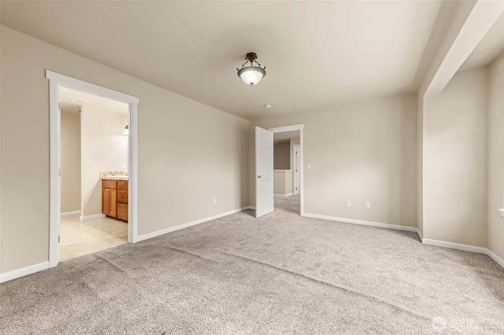 7076 Prism Street SE Lacey WA 98513
