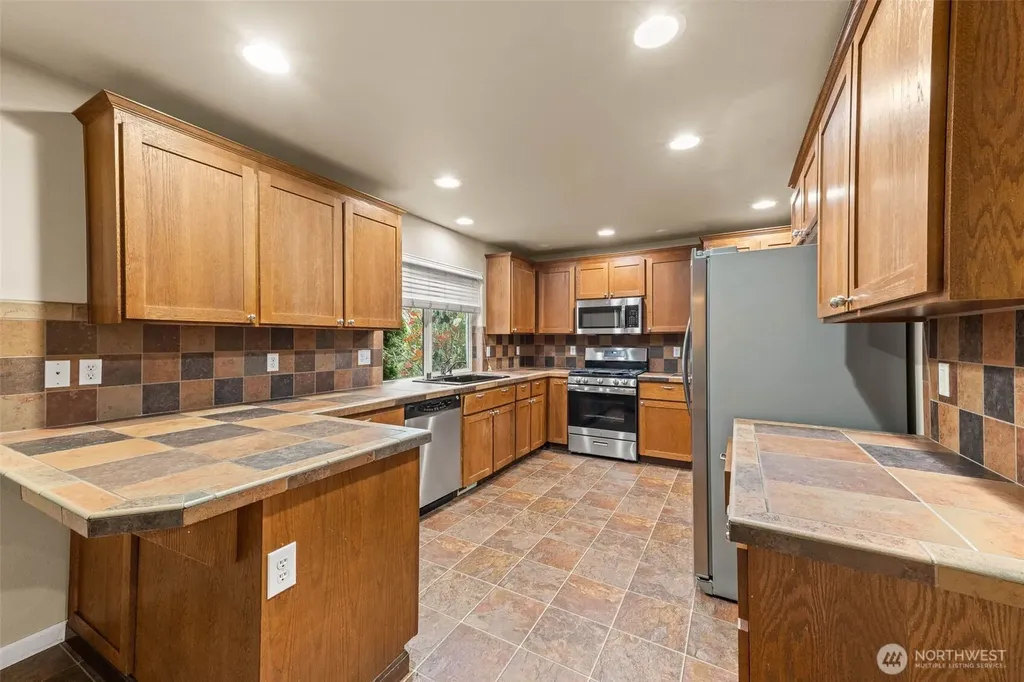 7076 Prism Street SE Lacey WA 98513