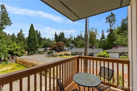 18309 11th Avenue NE Shoreline WA 98155