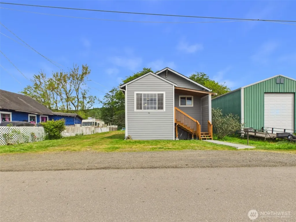 316 E Curtis Street Aberdeen WA 98520