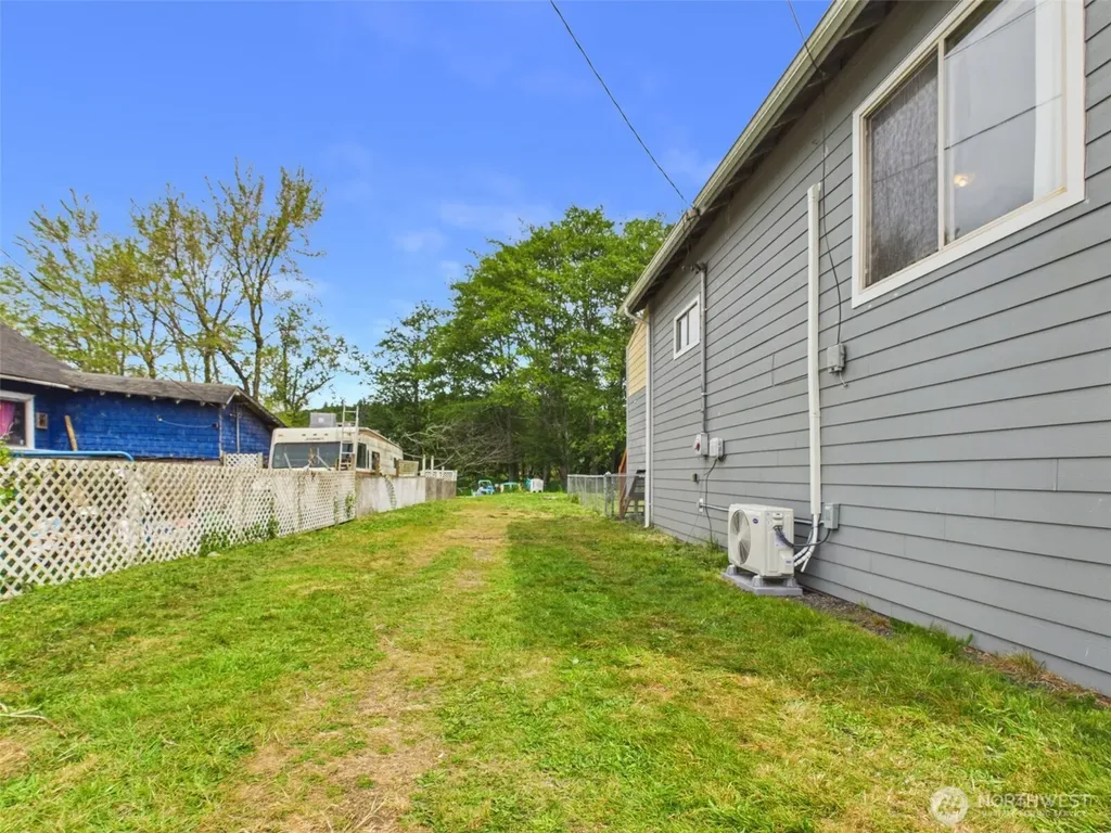 316 E Curtis Street Aberdeen WA 98520