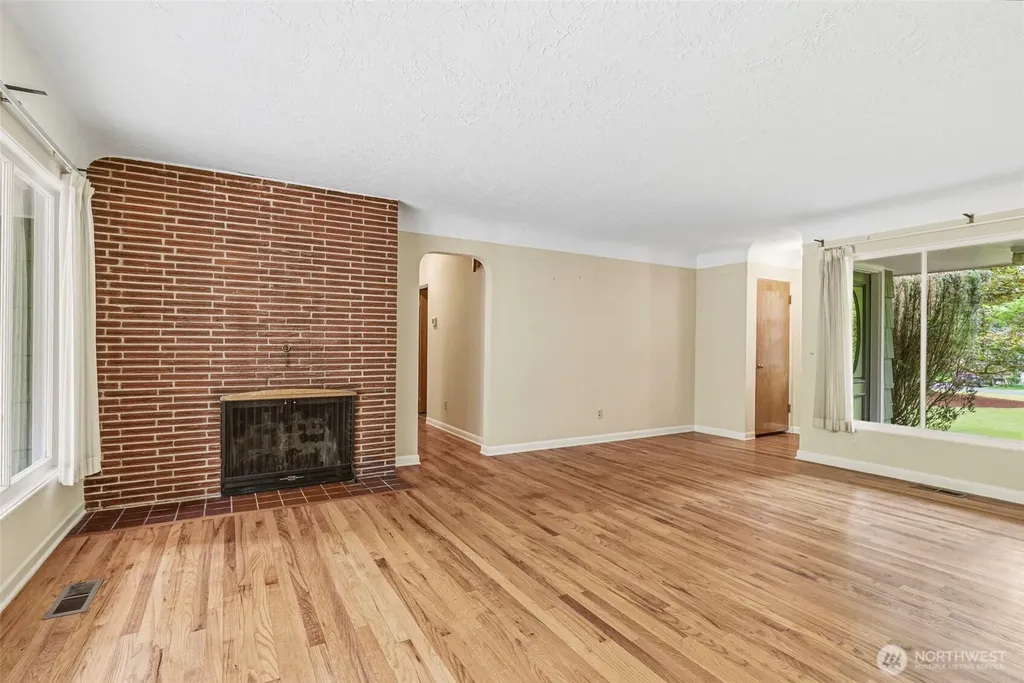 2944 Madrona Drive Longview WA 98632