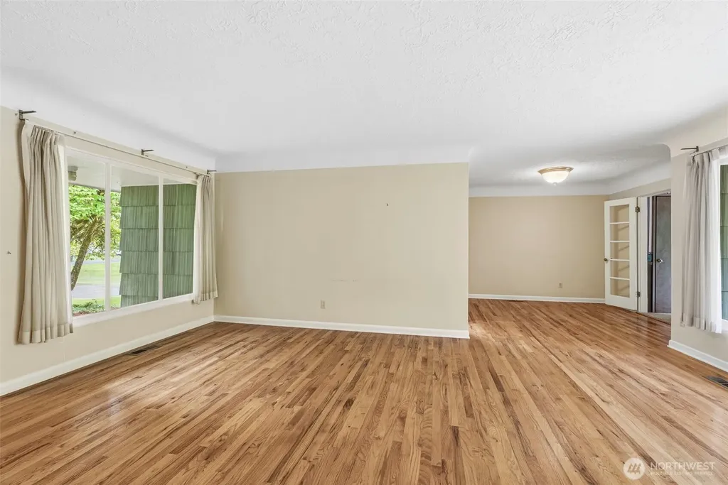2944 Madrona Drive Longview WA 98632