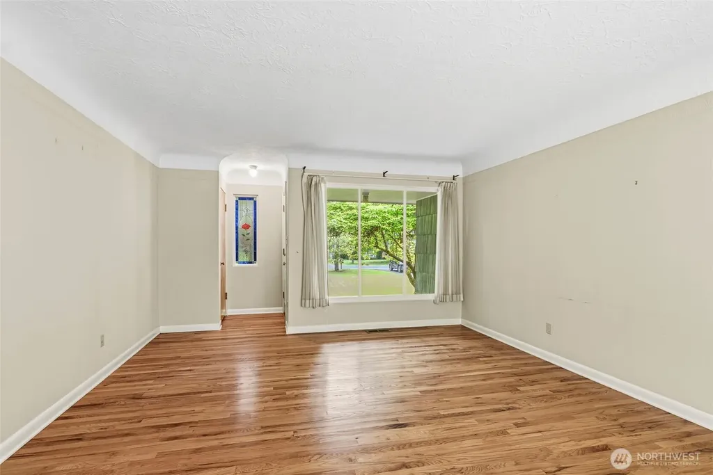 2944 Madrona Drive Longview WA 98632