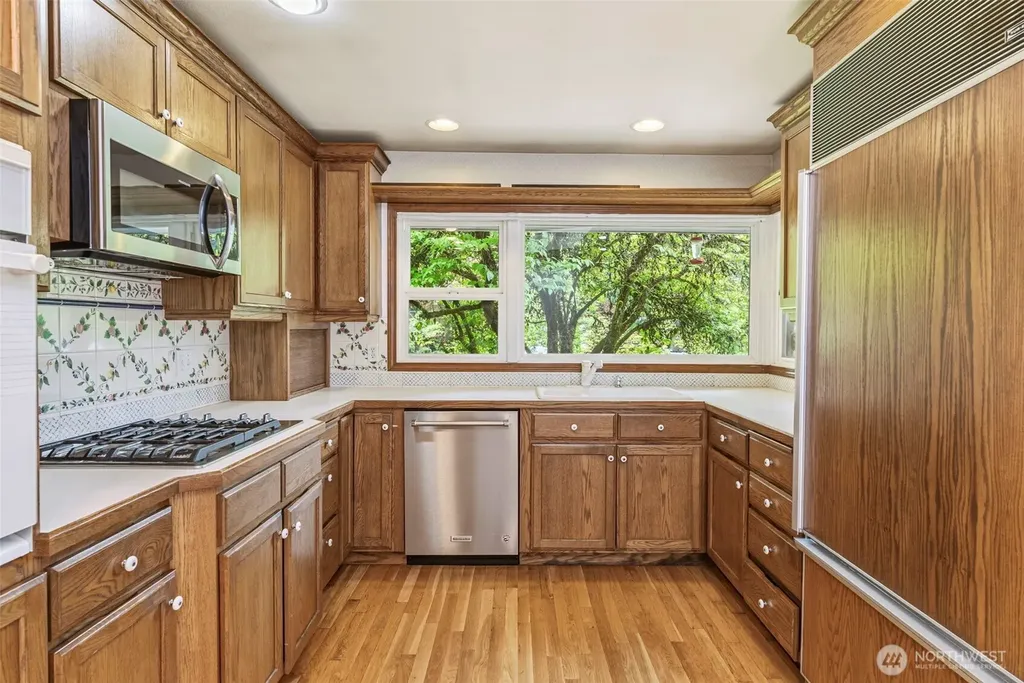 2944 Madrona Drive Longview WA 98632