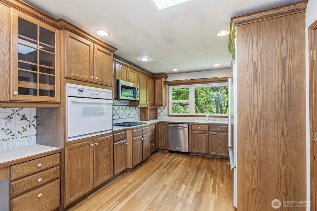 2944 Madrona Drive Longview WA 98632