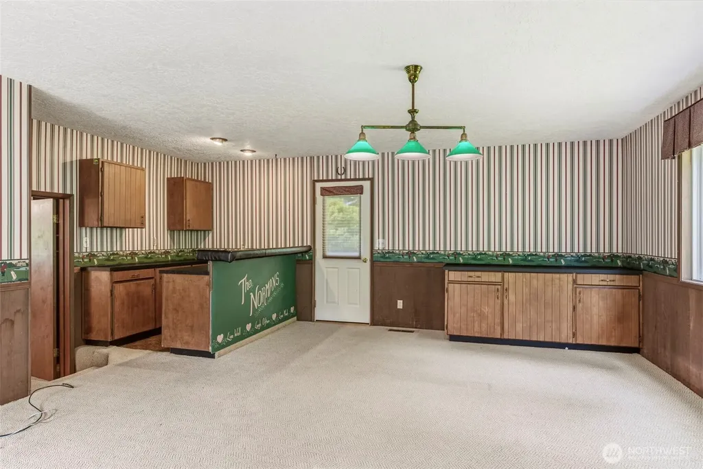 2944 Madrona Drive Longview WA 98632