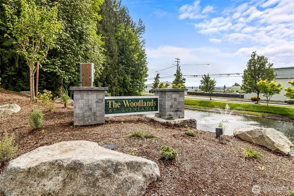 6930 Woodlands Way Arlington WA 98223