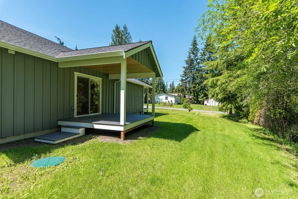 1701 Hemlock Drive Camano Island WA 98282