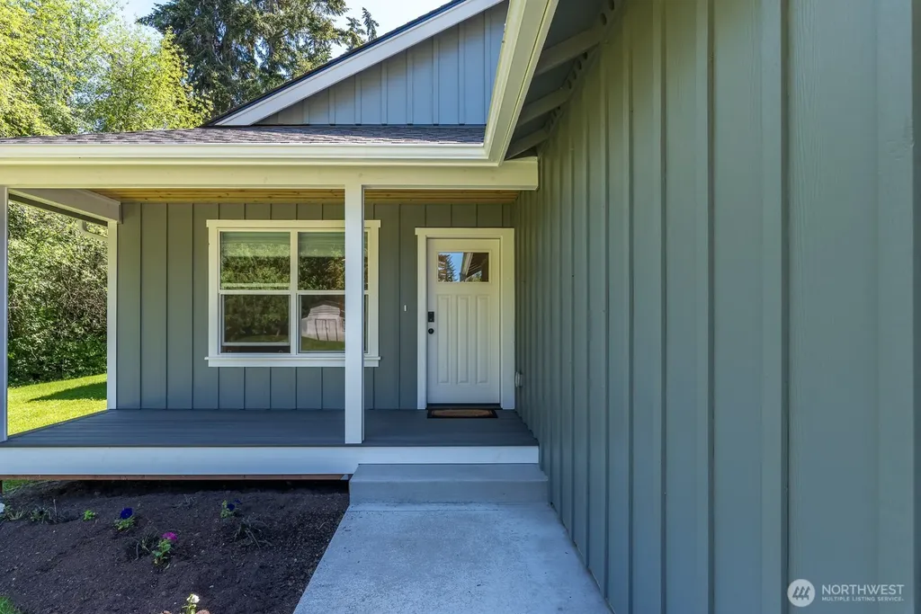 1701 Hemlock Drive Camano Island WA 98282