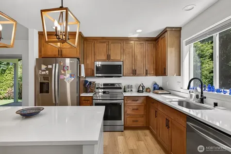 1701 Hemlock Drive Camano Island WA 98282