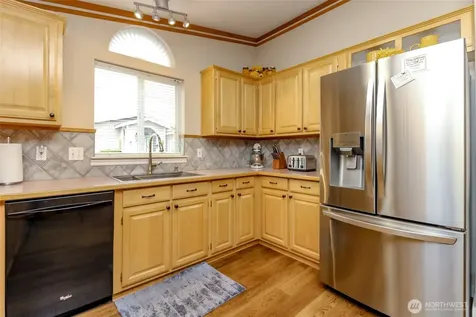 24058 222nd Avenue SE Maple Valley WA 98038