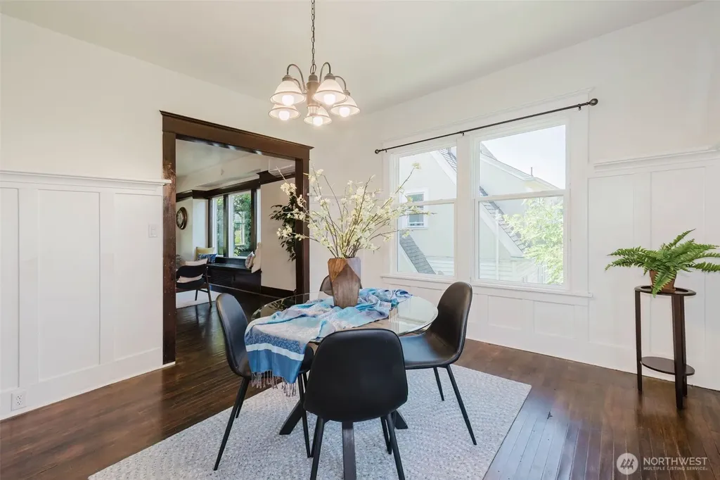 1922 4th Street Bremerton WA 98337