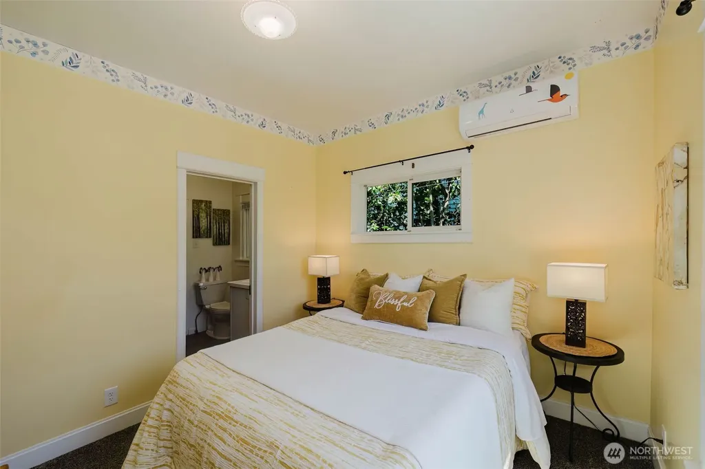 1922 4th Street Bremerton WA 98337