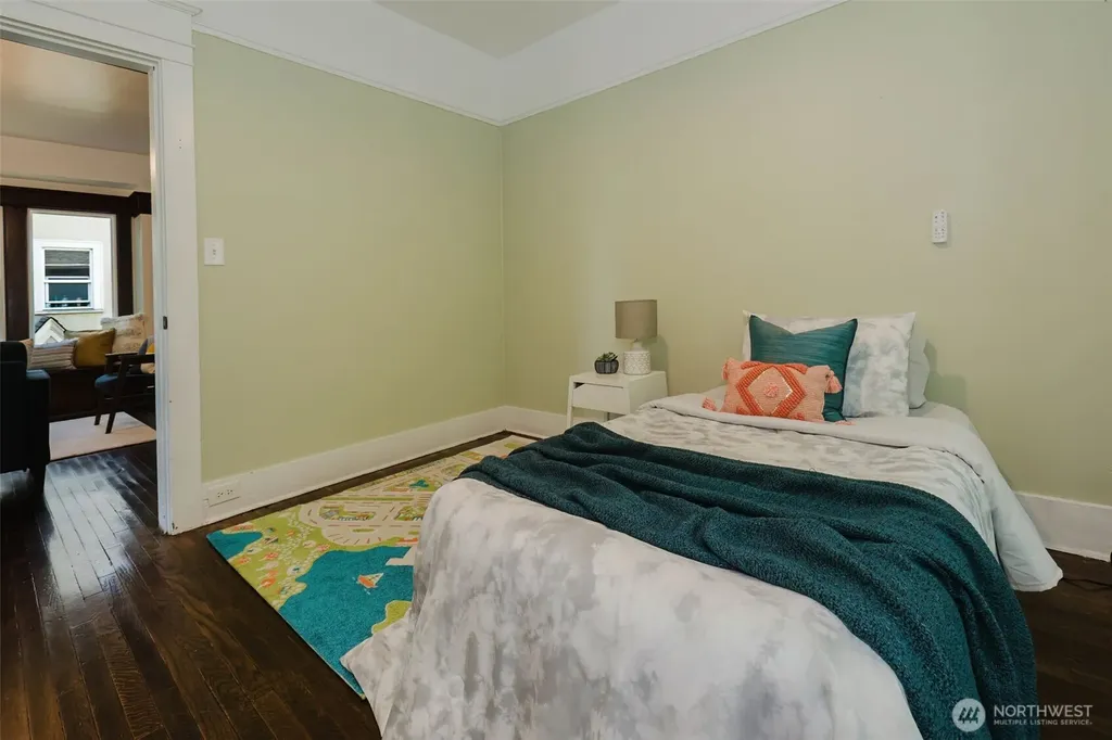1922 4th Street Bremerton WA 98337