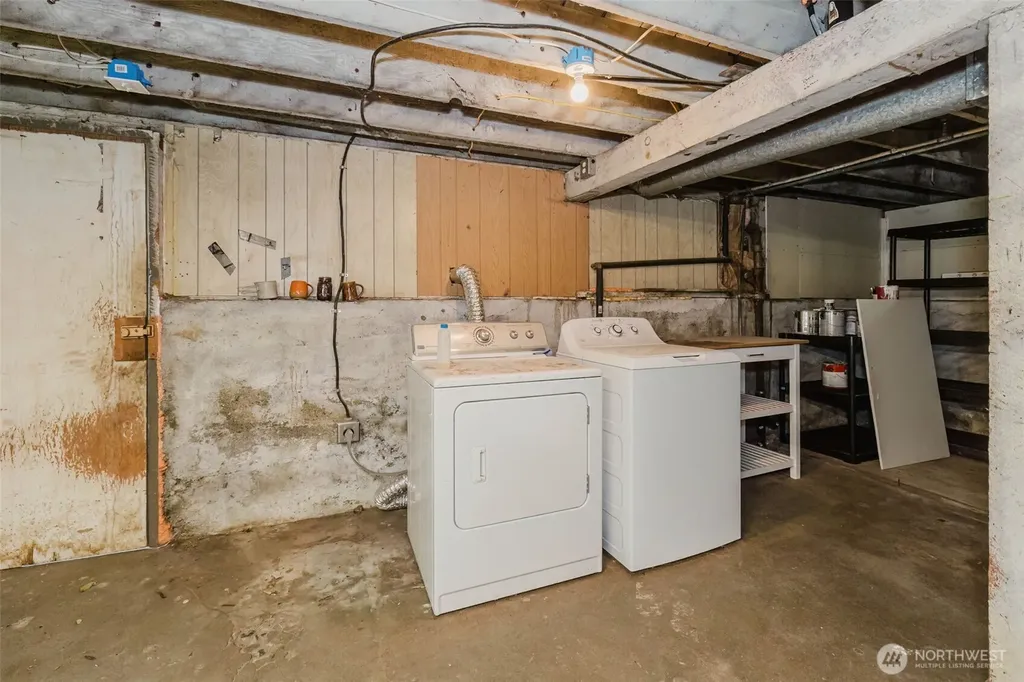 1922 4th Street Bremerton WA 98337