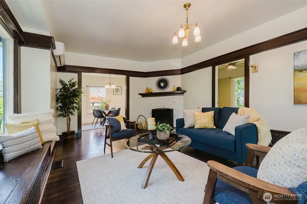 1922 4th Street Bremerton WA 98337