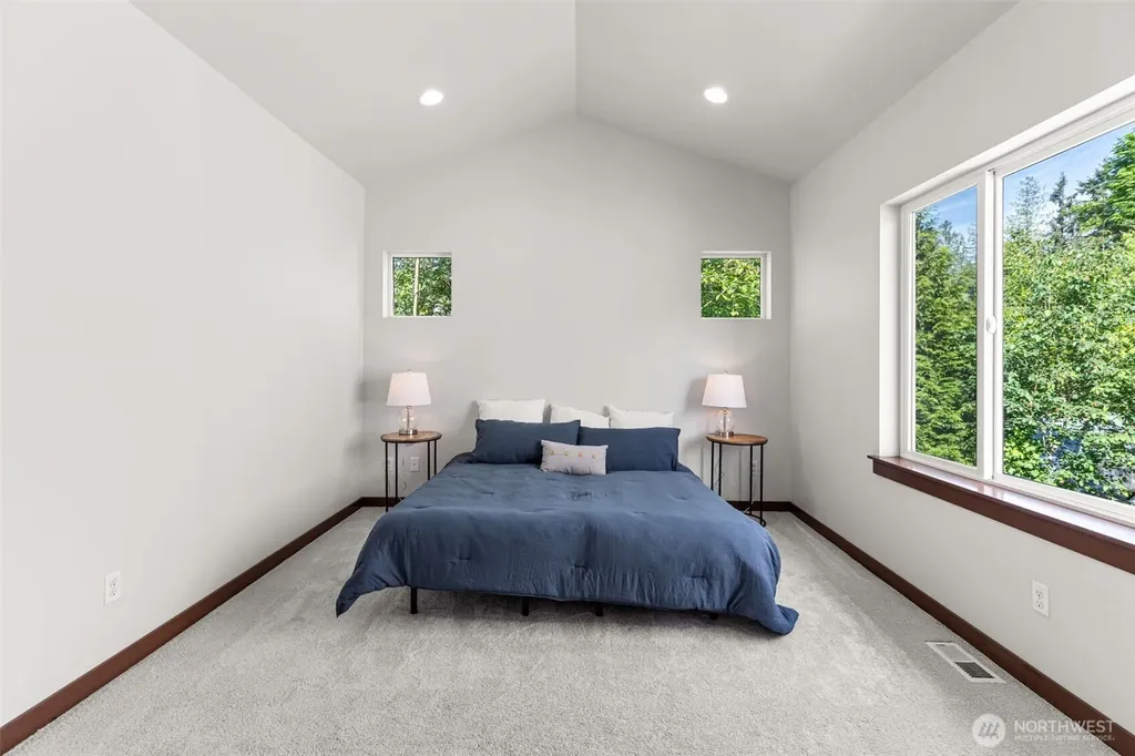 303 202nd Place SE Bothell WA 98012
