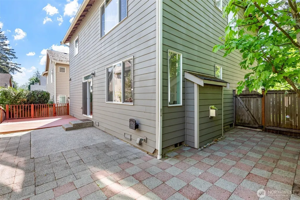 303 202nd Place SE Bothell WA 98012