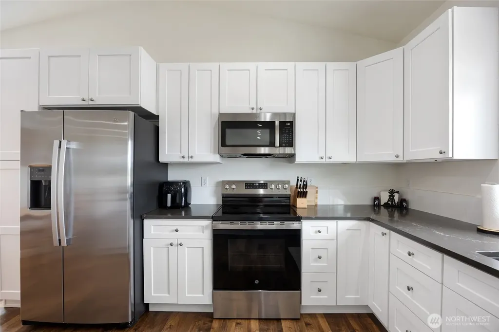 6444 Rd 2.05 NE Moses Lake WA 98837