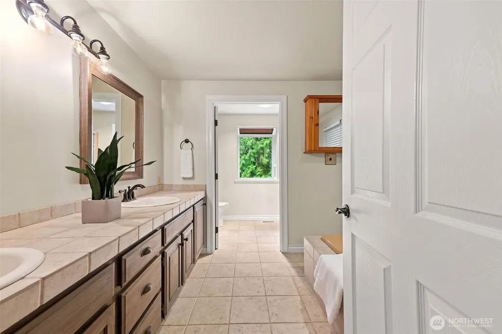 11008 Cowlitz Drive SE Olympia WA 98501
