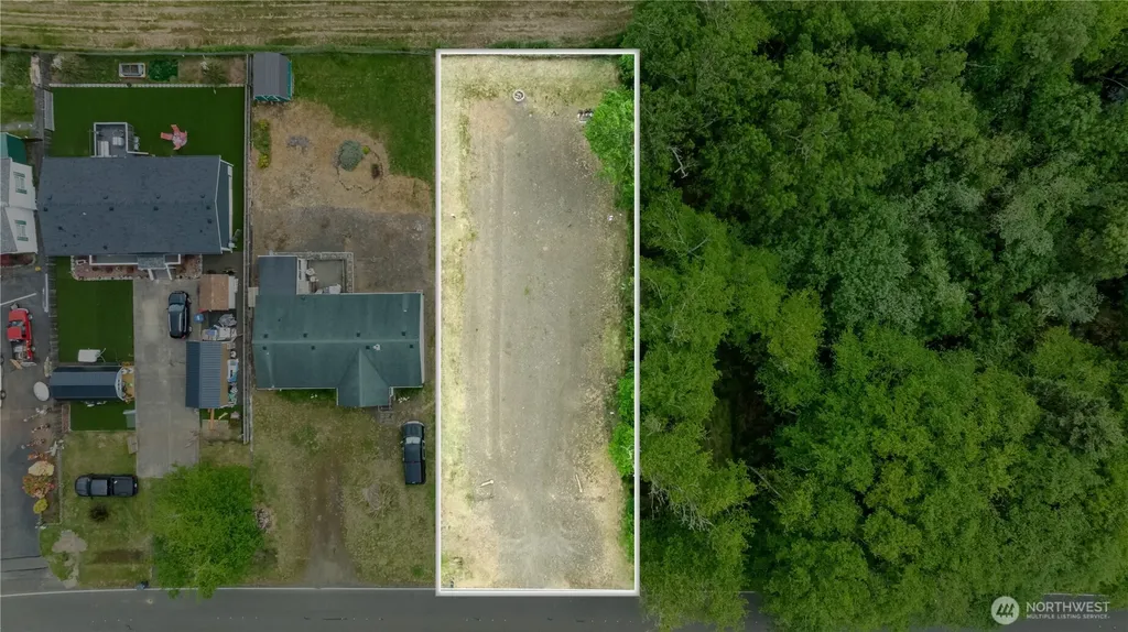 556 Duck Lake Drive NE Ocean Shores WA 98569