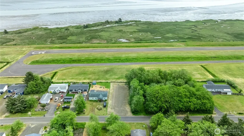 556 Duck Lake Drive NE Ocean Shores WA 98569