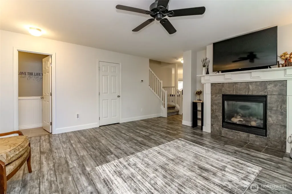 9907 195th Avenue E Bonney Lake WA 98391