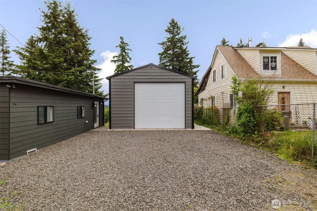 54 Sunnyhill Road W Bremerton WA 98312
