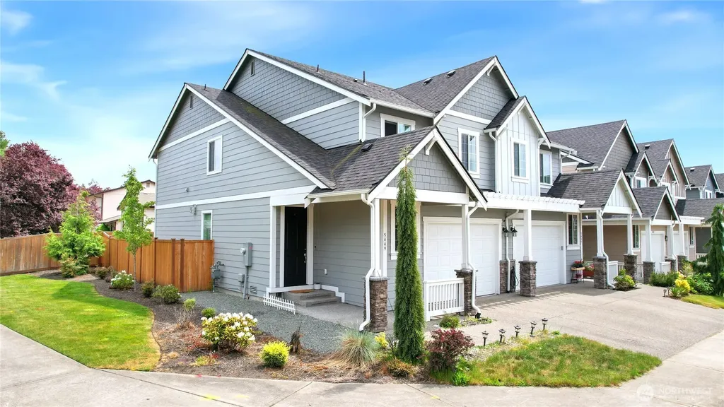 5449 50th Loop SE Lacey WA 98503