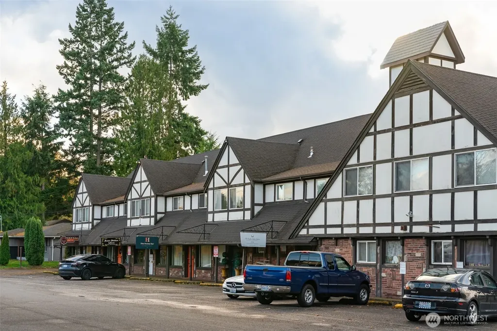 7902 27th Street W University Place WA 98466