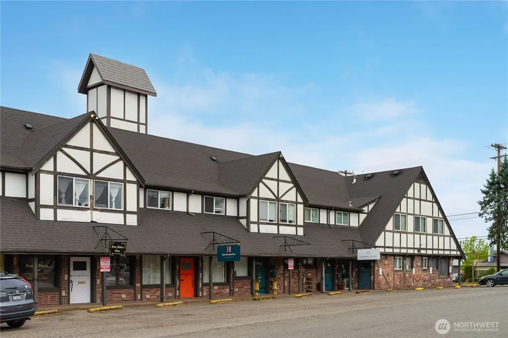 7902 27th Street W University Place WA 98466
