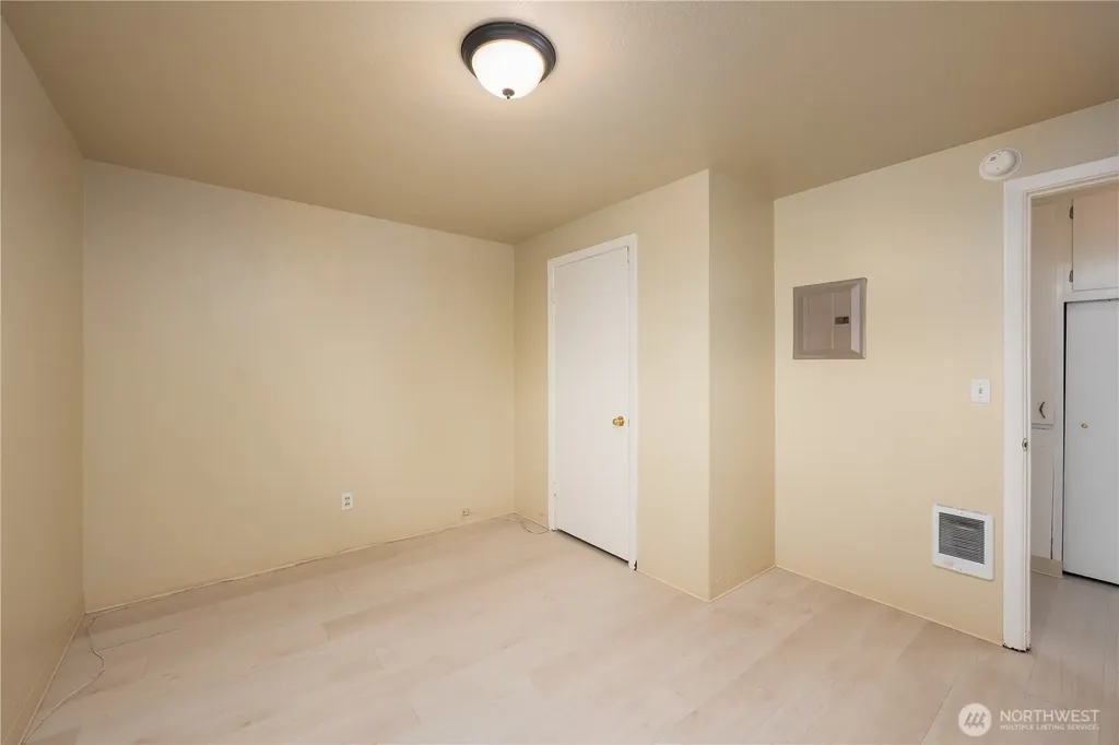 7902 27th Street W University Place WA 98466