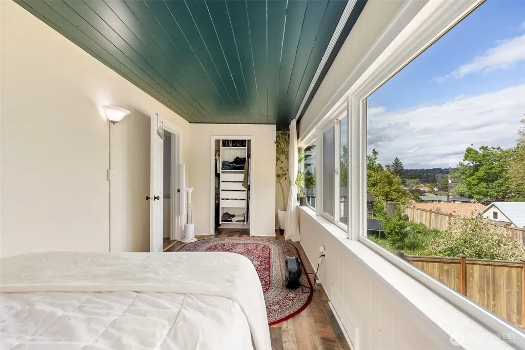 1114 Marguerite Avenue Bremerton WA 98337
