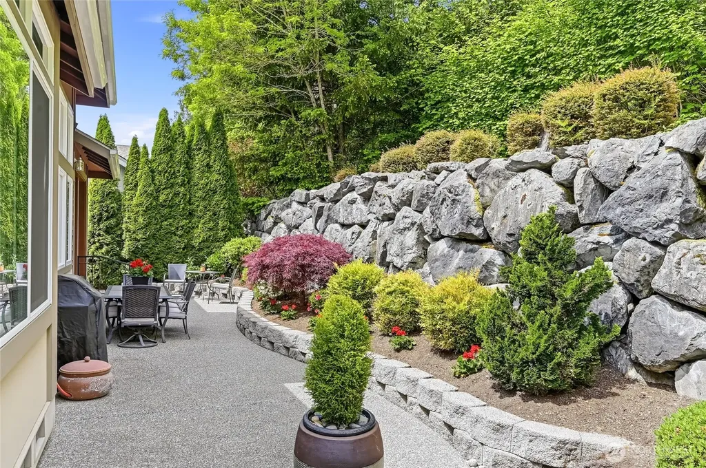 24242 NE 131st Terrace Redmond WA 98053