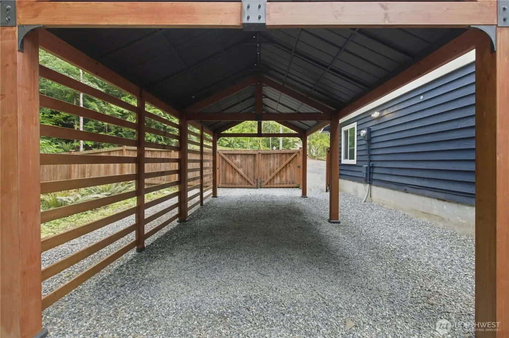 17536 201st Avenue NE Woodinville WA 98077