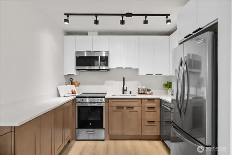 3420 15th Avenue W Seattle WA 98119