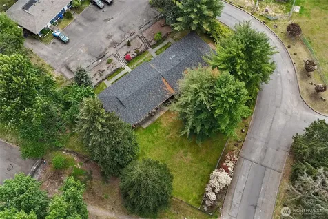 5002 S 58th Street Tacoma WA 98409