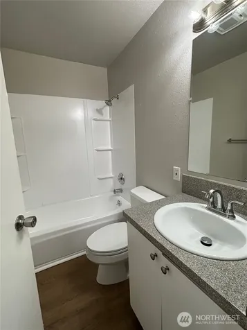 5002 S 58th Street Tacoma WA 98409