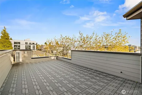 7005 9th Avenue NE Seattle WA 98115