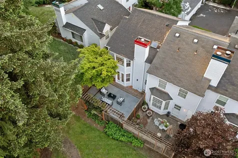 10273 NE 129th Lane Kirkland WA 98034