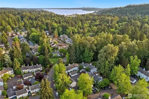 10273 NE 129th Lane Kirkland WA 98034