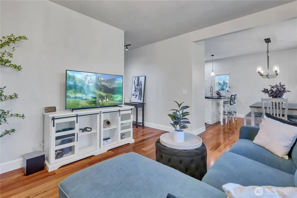 4933 Diana Court SE Auburn WA 98092